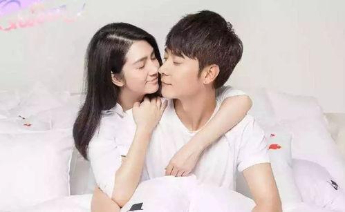 娱乐圈吃瓜的两人是谁啊