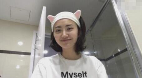 娱乐吃瓜景甜是谁啊,娱乐圈的“吃瓜”女神