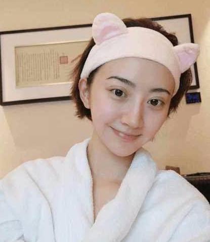 娱乐吃瓜景甜是谁啊,娱乐圈的“吃瓜”女神